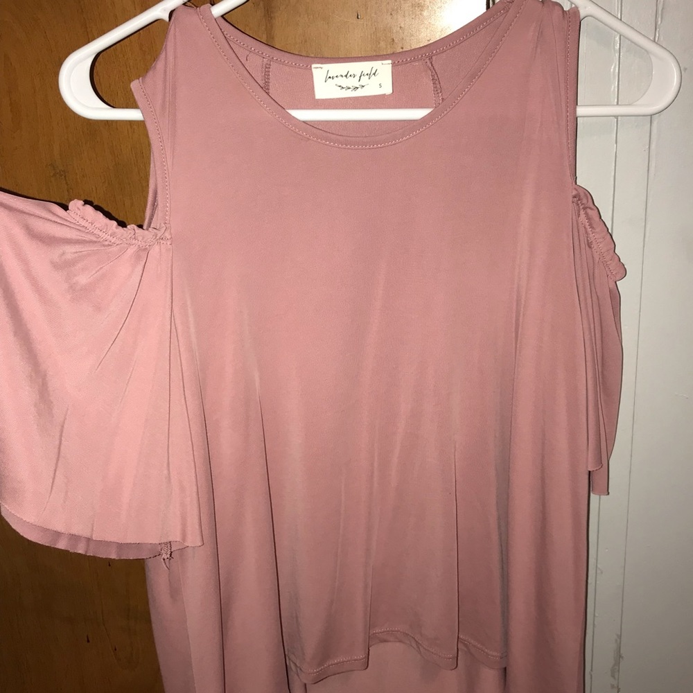 Off shoulder shirt